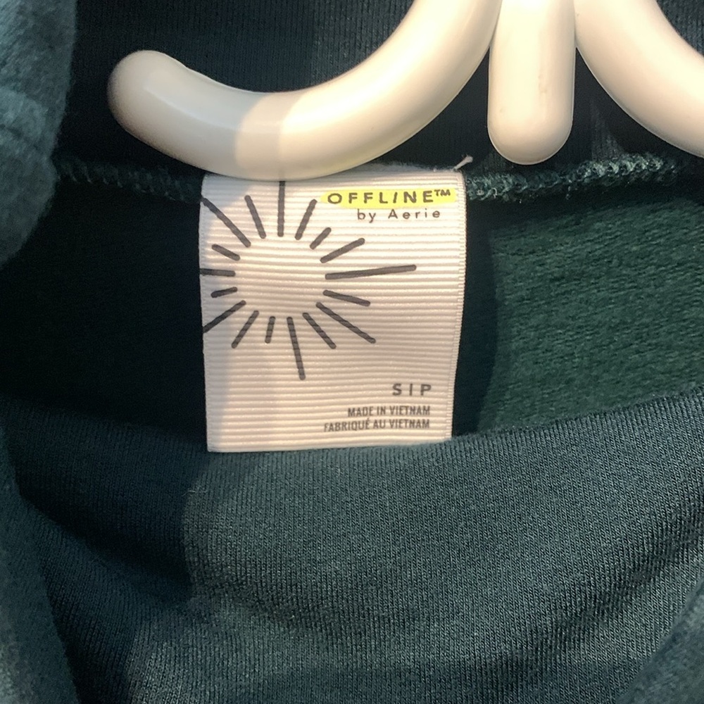 Offline by Aerie Dark Green Fleece Mock Neck Sweater - Picture 3 of 6